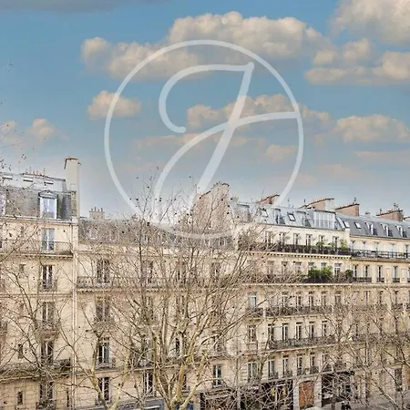 Charming In Saint-germain Des Pres 파리