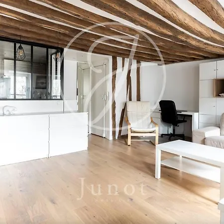 Charming In Saint-germain Des Pres * 파리