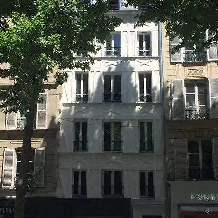 Charming In Saint-germain Des Pres * 파리