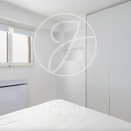 Charming In Saint-germain Des Pres *